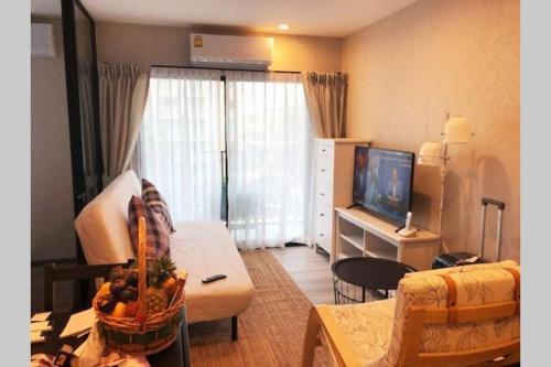 Title Residence Naiyang Beach Phuket - Tap to explore photos