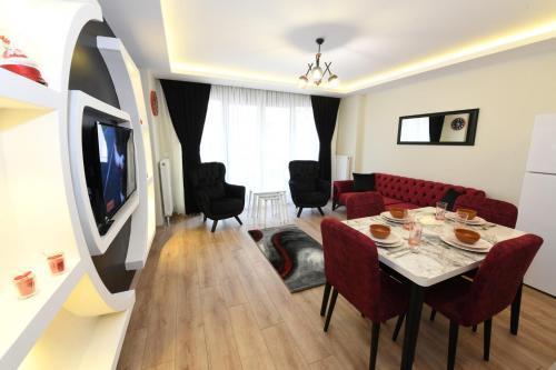 Uzay Apartments
