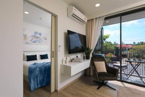 Sky Park condo 1 bedroom - Tap to explore photos