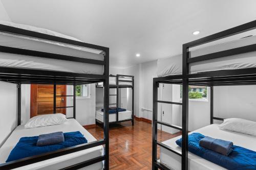 Chill Inn Chaweng Hostel and Cafe