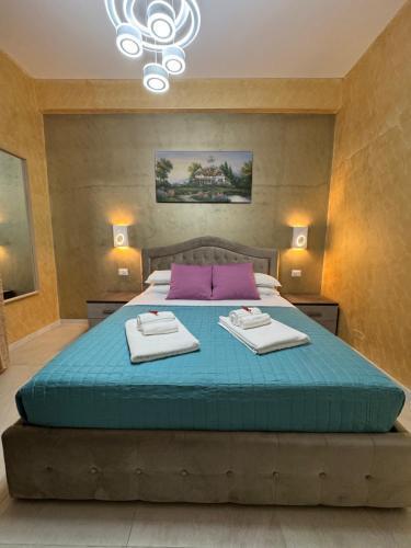 SAARAH affittacamere Room Type - Double or Twin Room with Private Bathroom