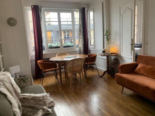Charmant studio confortable dans la plus belle capitale - Tap to explore photos