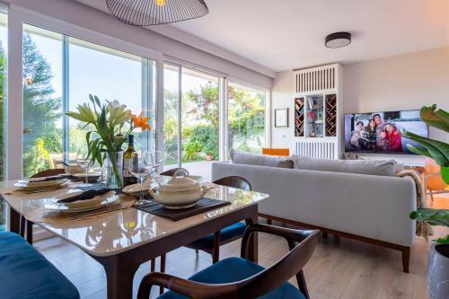 Bosphorus Designer Suite Seperate Guest room - Tap to explore photos