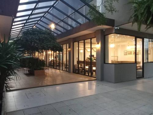 35 Bow Hotel