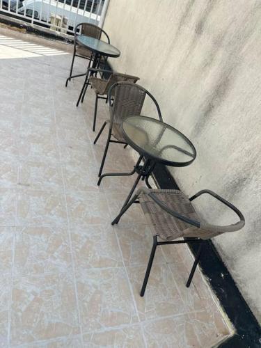 Studio very close to ligne 13 tram 5 Saint-Denis - Tap to explore photos