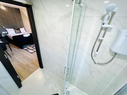 Luxury flats in central London, ideal for tourists - Tap to explore photos
