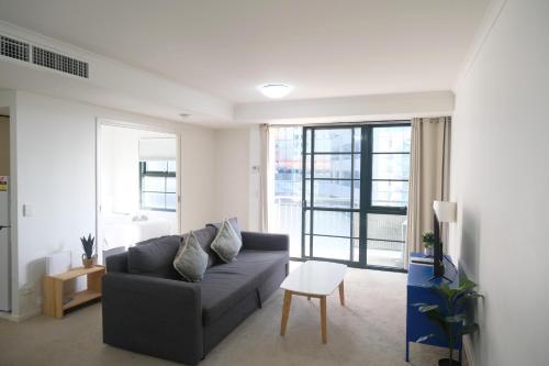 Readyset Apartments on Spencer North Room Type - Three-Bedroom Apartment
