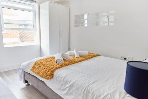 Luxury 6 Sleeps in Brick Lane - Shoreditch - Tap to explore photos