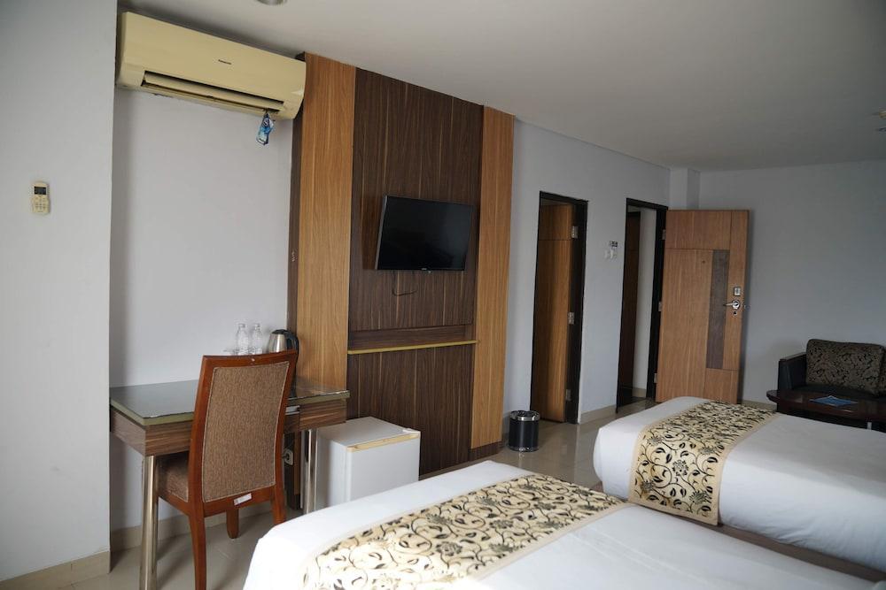 D'Arcici Hotel Sunter Room Type - Suite (Twin)