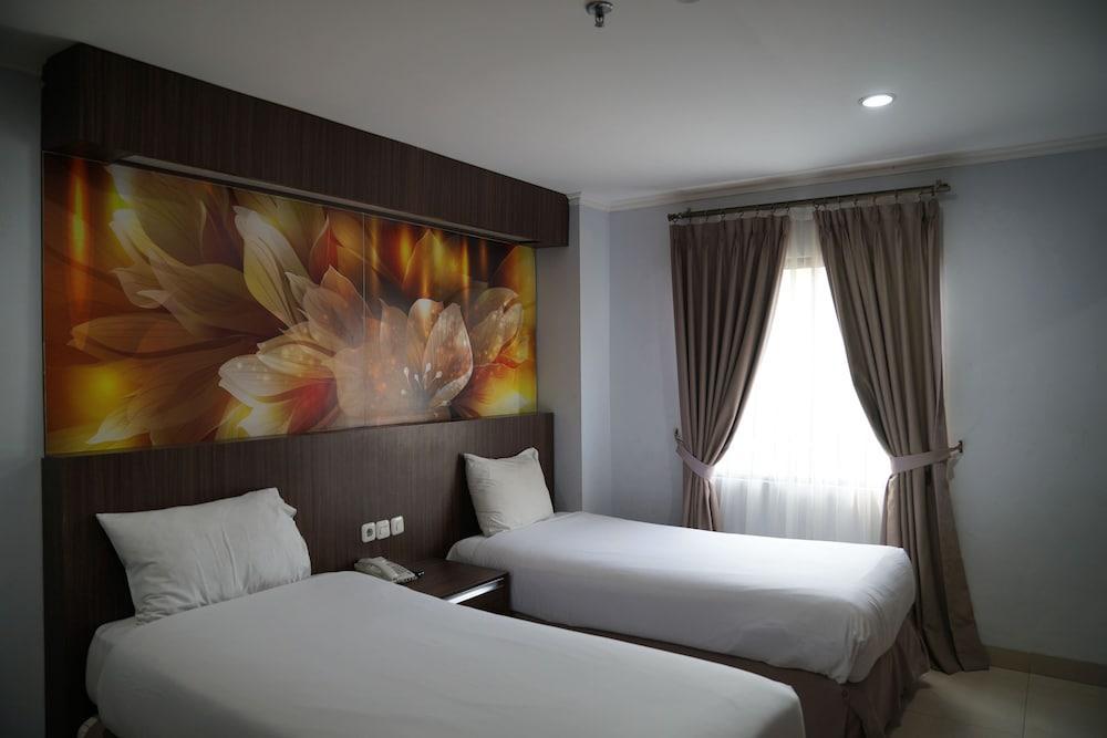 D'Arcici Hotel Sunter Room Type - Deluxe Twin Room
