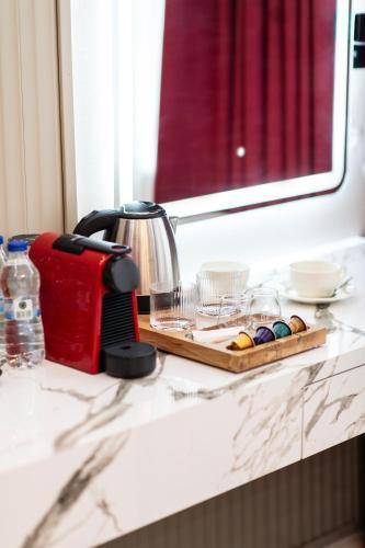 Hidden Pearls Boutique Hotel - Tap to explore photos