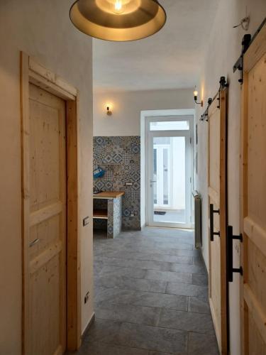 Holiday Homes Villetta Bianca - Tap to explore photos