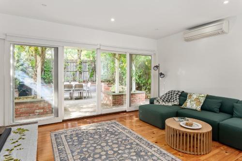 Boutique Stays - Alkira House - Tap to explore photos