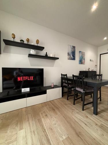 Prestige Miranda House Ostia getting Rome & Airport - Tap to explore photos