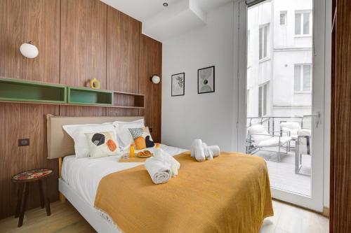 Bluestay 290 - Superbe appartement à Paris 17 - Tap to explore photos