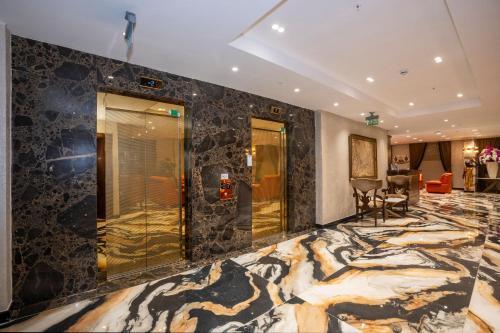 Icon Hotel Bomonti Istanbul - Tap to explore photos