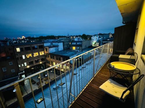 Entire 1 bed flat in the heart of London Islington - Tap to explore photos
