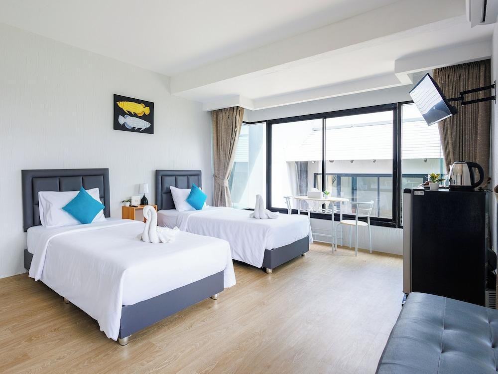 Peace Garden Resort Koh Samui Room Type - Deluxe Twin Room