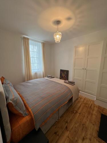 1 Bed Apartment - Centrally Located In The Heart of Westminster