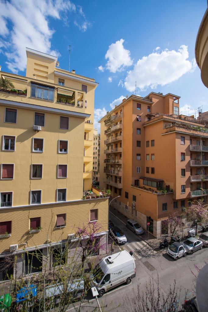 Domus Collazia - San Giovanni Apartment