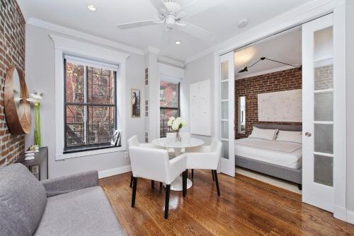 APARTMENT NOLITA - Tap to explore photos