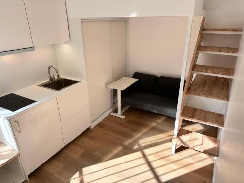 Cosy Studio Mezzanine - Métro - Paris 10 min Room Type - Studio - Split Level