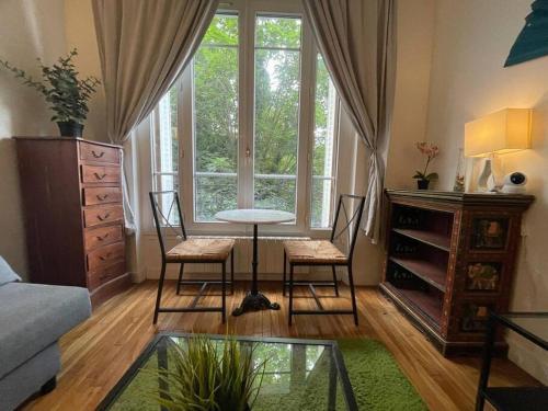 Entire rental unit in Paris - Tap to explore photos