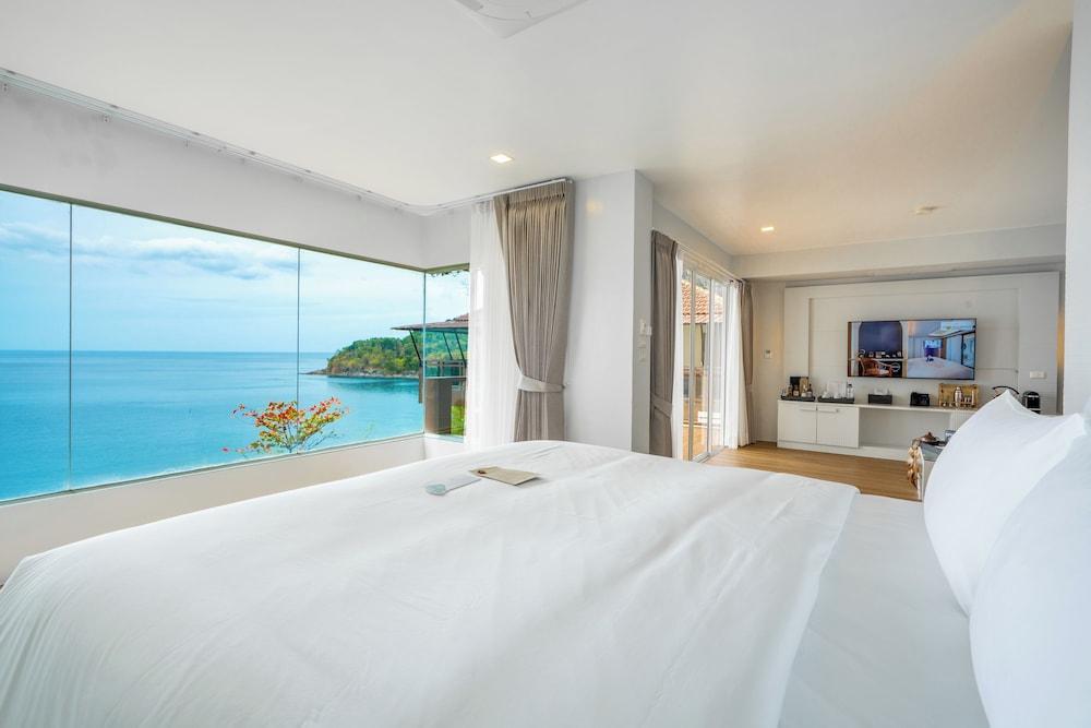 Anona Sunset Boutique Room Type - Executive Ocean front