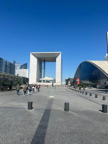 Appartement Paris La Défense Metro L1/RER A