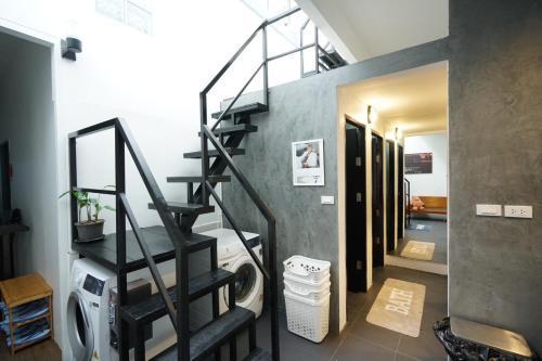 Amahostel - Tap to explore photos