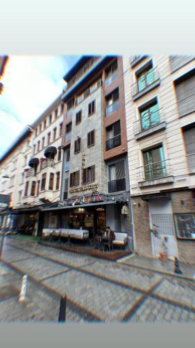 the Amara Hotel - Tap to explore photos