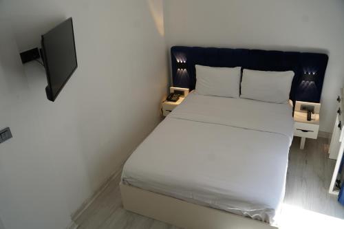 Sword Suit Hotel Room Type - Budget Double Room