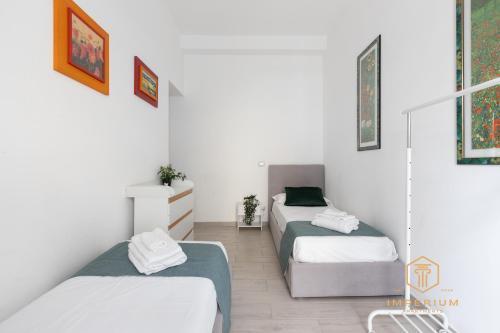 Sea View Terrace Apt - 150mt from the sea, 4-6 pax, A-C, Terrace - Tap to explore photos