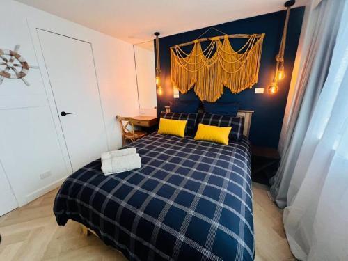 Nautical living in Manly