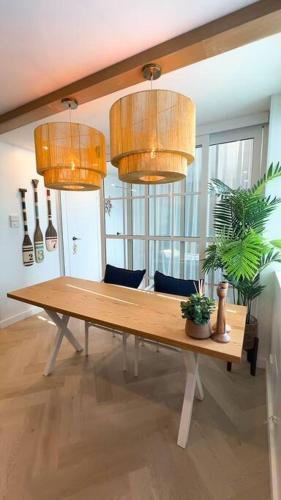Nautical living in Manly - Tap to explore photos