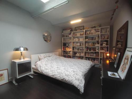 Loft d'exception, porte de Paris - Tap to explore photos