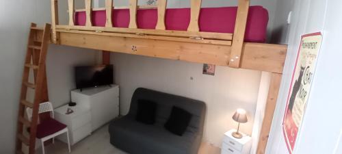 Appartement calme aux abords de Paris, Seine