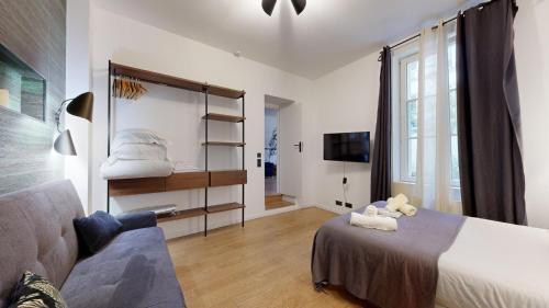 Bluestay 9 - Charmant appartement à Paris 11 - Tap to explore photos