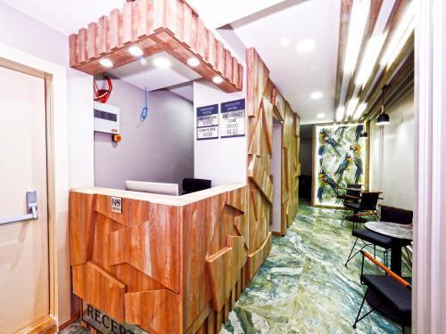 Diamond Hotel Old Town Room Type - Deluxe Triple Room with Sea View Diamond Hotel Old Town Room Type - Deluxe Triple Room with Sea View