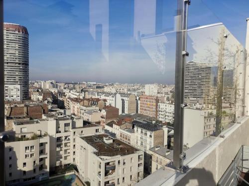 Top floor parisian apartment with terrace