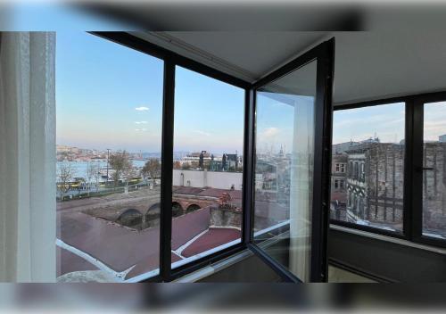 Anka Boutique Hotel Room Type - Suite with City View