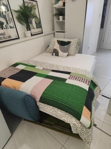 Denfi Studio Apartment