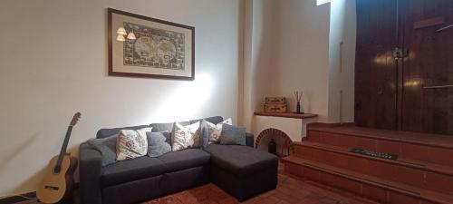 Romantic Stay in Tivoli - Tap to explore photos