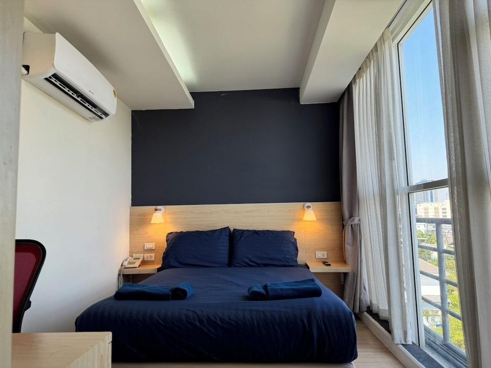 GP House Express Sukhumvit 81 Room Type - Traditional Double Room, Non Smoking, Canal View