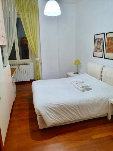 Tra la Basilica di San Giovanni e il Colosseo