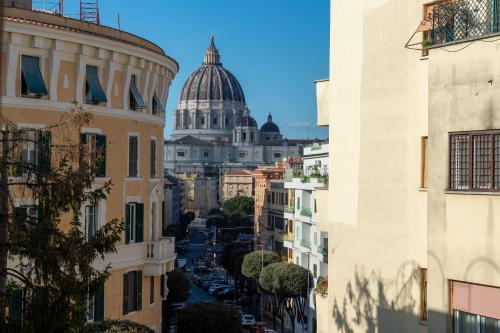 Cecilia's House - between Vatican and Trastevere