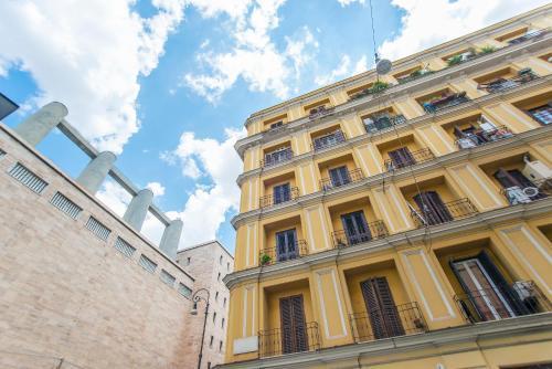 15 minutes to Colosseum - Loft with terrace