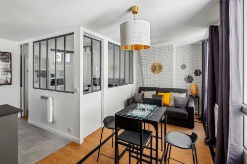 Studio au Cœur du Marais, Rue des Rosiers!
