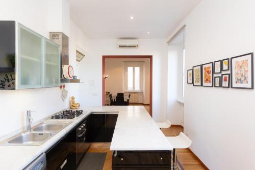 Ripa by Rental in Rome Room Type - Three-Bedroom Apartment