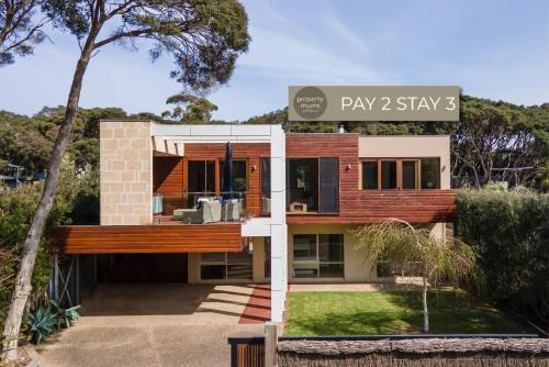 Garden Elegance in Blairgowrie